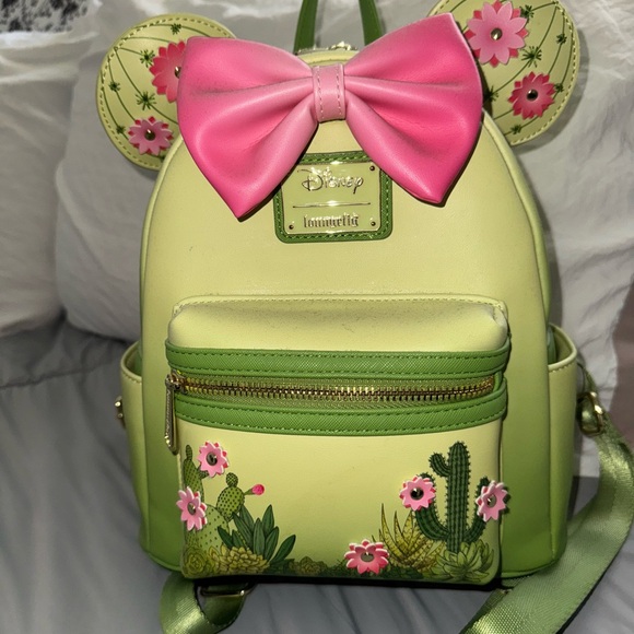 Sold - Picture 2 of 8